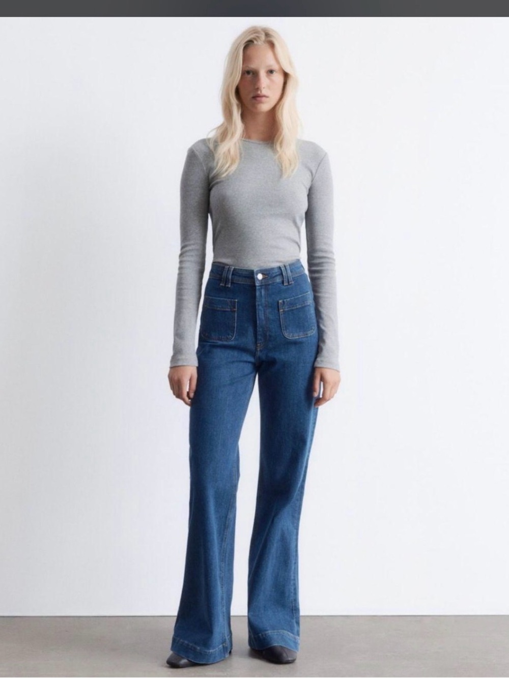 & Other Stories High-Rise Wide-Leg Jeans in Blue